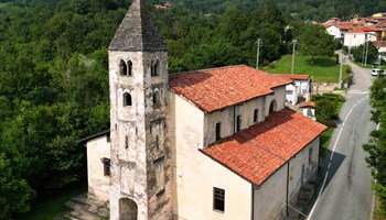 La Chiesa di Santa Maria della Purificazione - Lugnacco (To) L'antica pieve di Santa Maria a Lugnacco