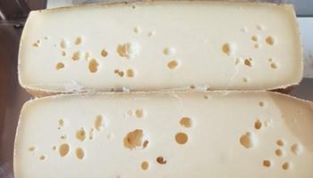 La Storia di un Gusto Autentico: la Tradizionale Cucina della Val di Chy